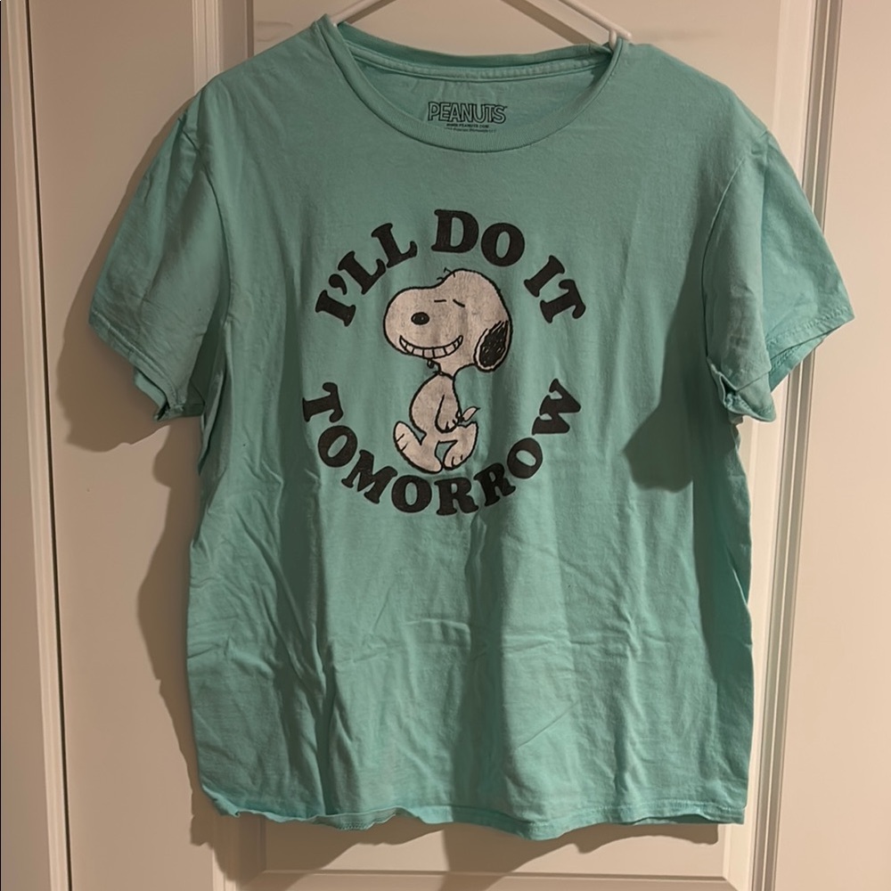 EUC Peanuts Aqua Snoopy “I'll Do It Tomorrow” Tee